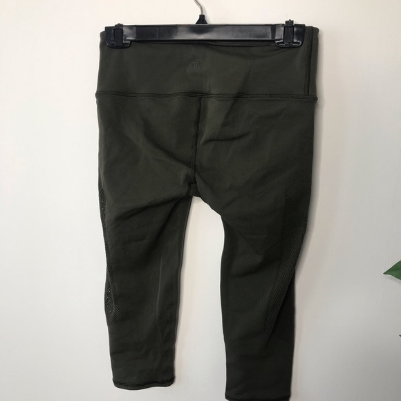 Lululemon Reveal Cropped Leggings - Picture 3 of 6